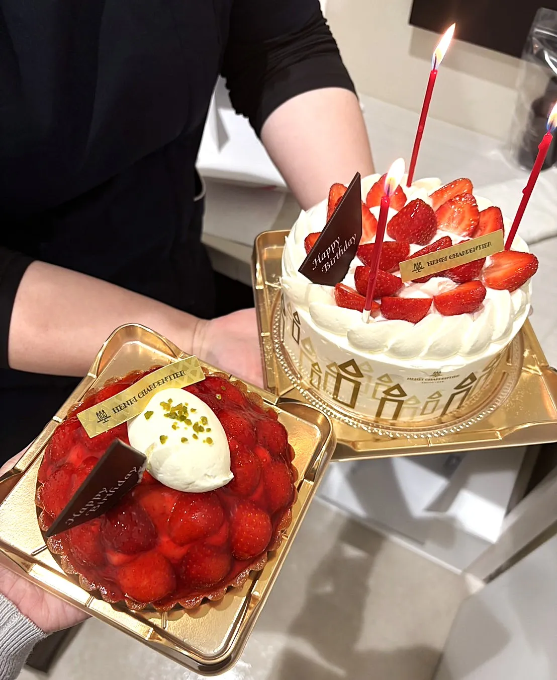 誕生日ケーキ